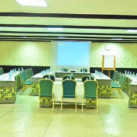 Fish Eagle Inn Naivasha Εξωτερικό φωτογραφία