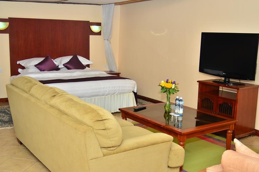 Fish Eagle Inn Naivasha Εξωτερικό φωτογραφία